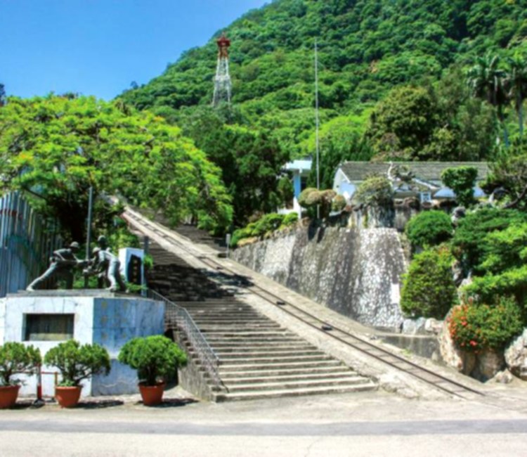 出礦坑礦場