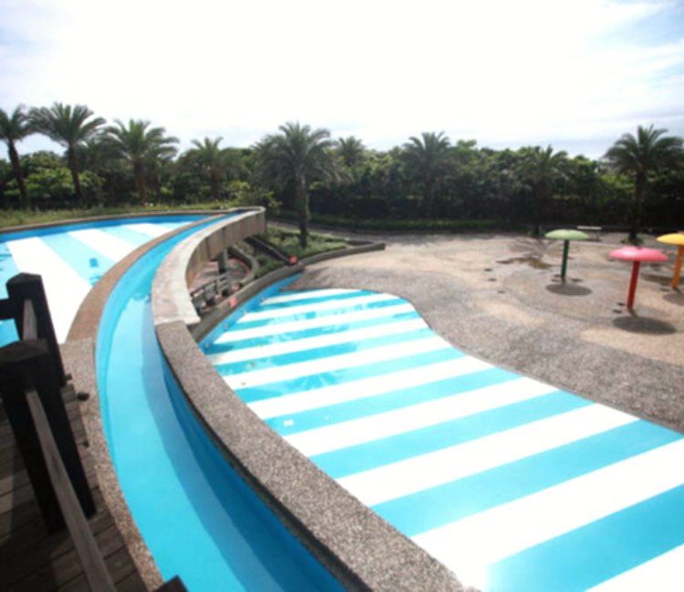 鹽寮海濱公園(藍灣海濱休憩園區)